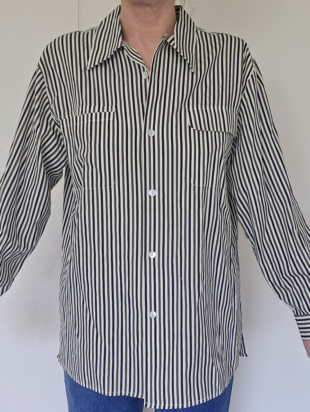 🐩VTG Pinstripe Button Down Blouse - Picture 3 of 9